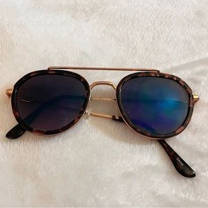 Cheetah brown and gold sunglasses